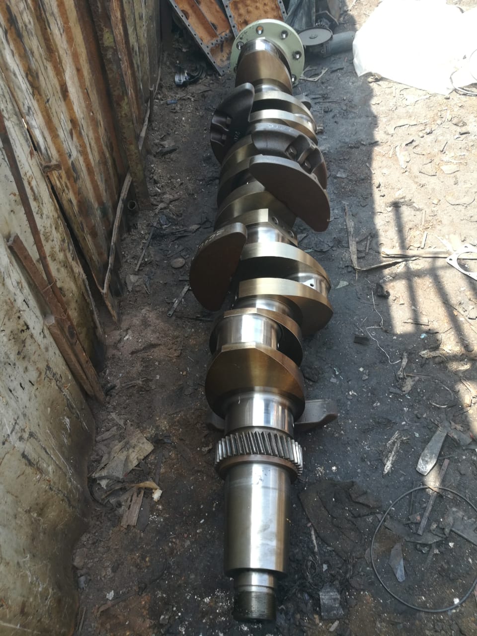 Yanmar T240L-G Crankshaft